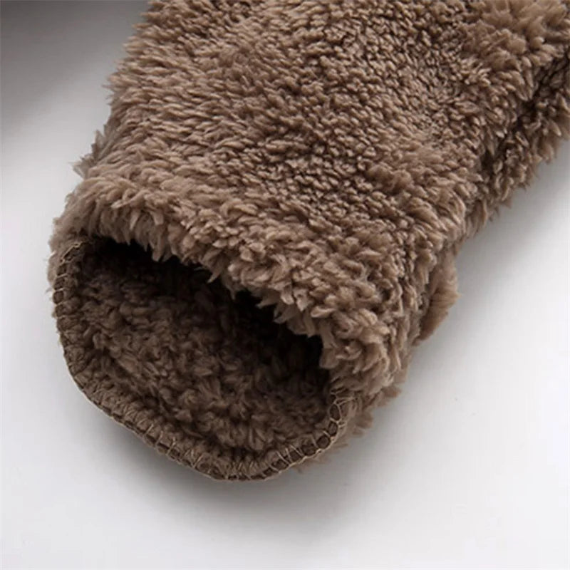 Teddy Babyjumpsuit met capuchon en ritssluiting